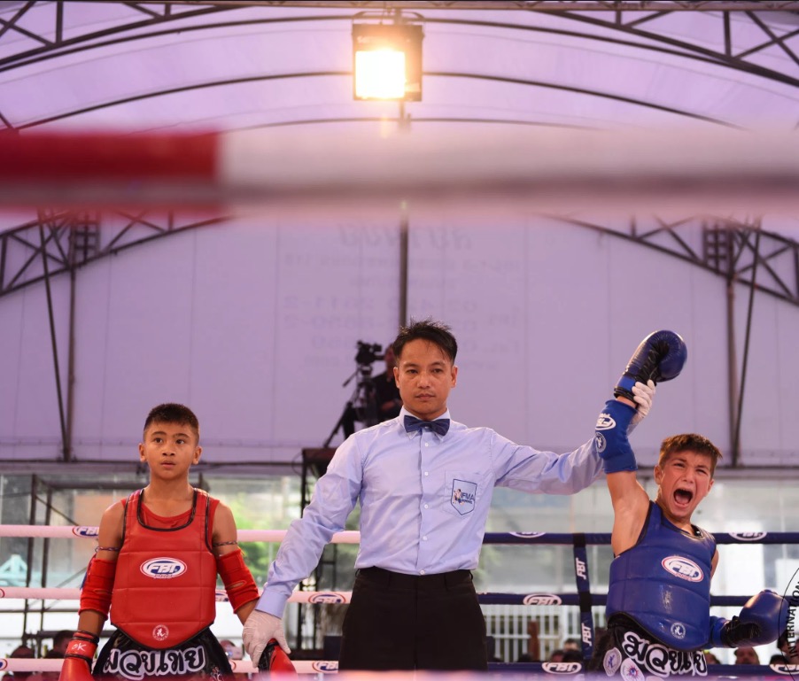 чемпионат среди детей по тайскому боксу